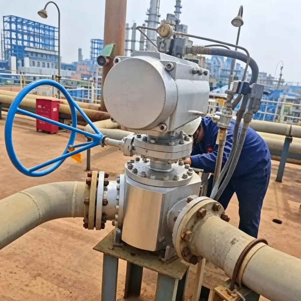 Application of Y-type Pneumatic Three-Way Ball Valves in the Chemical Industry 3 Y type Pneumatic Three Way Ball Valve 2 edited